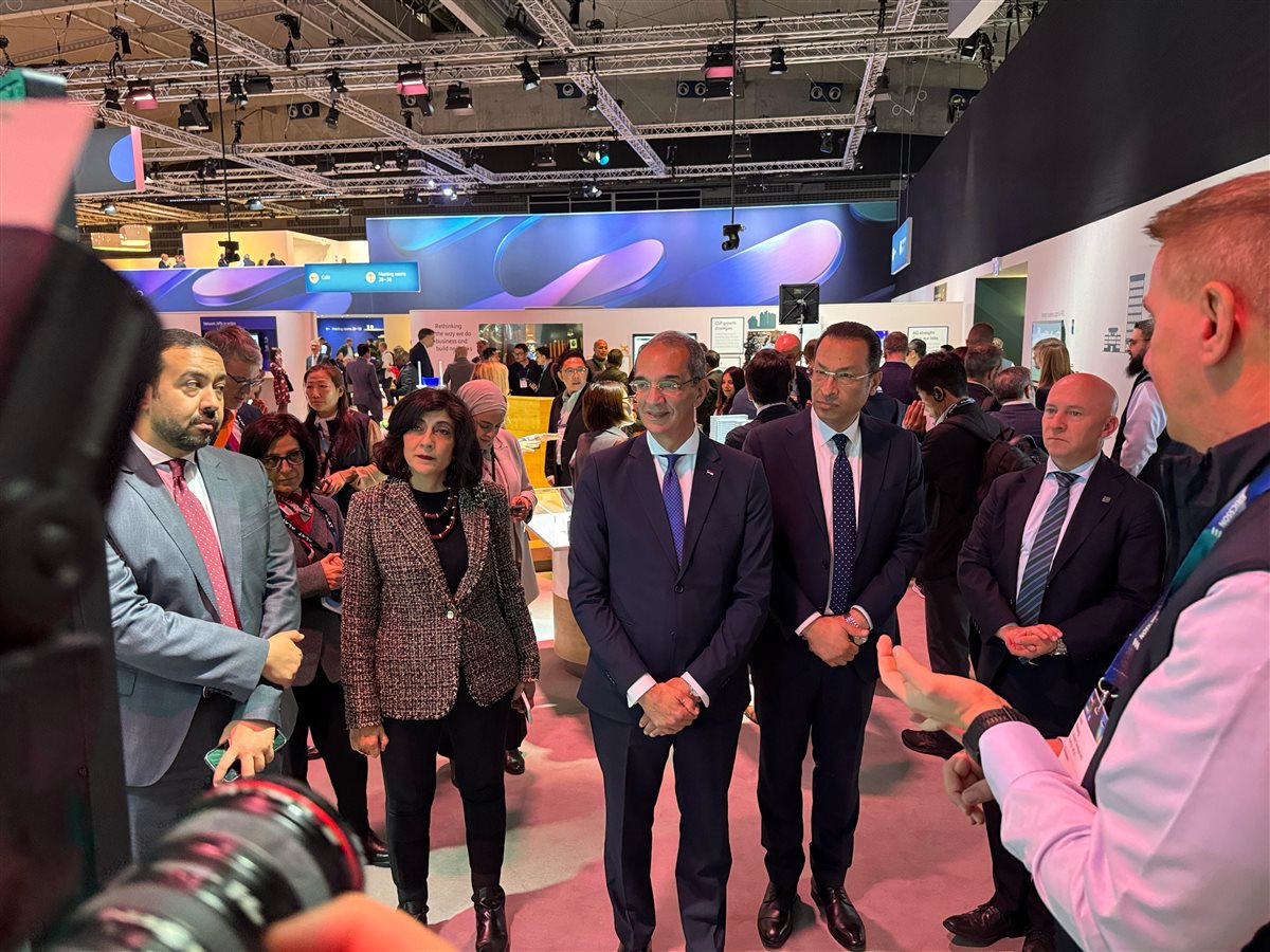 خلال انعقاد المعرض والمؤتمر الدولى للمحمول MWC 2025