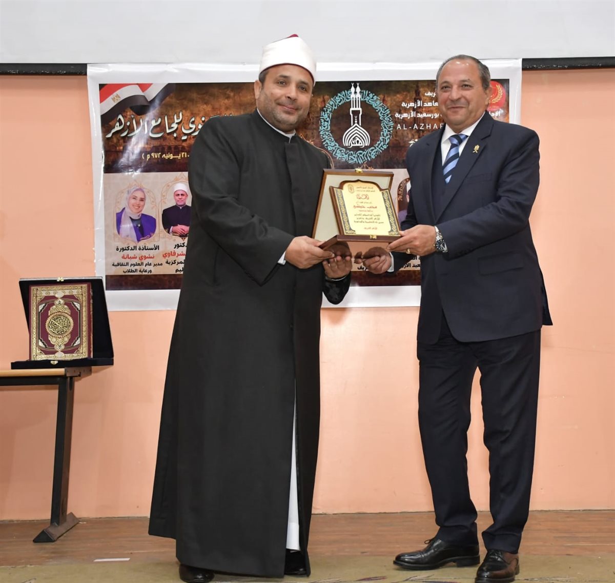 محافظ بورسعيد 