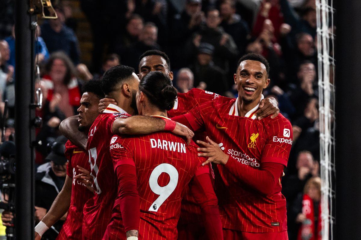 القنوات الناقلة لـ بث مباشر مباراة ليفربول ضد ساوثهامبتون اليوم في الدوري الإنجليزي 2024/2025&nbsp;