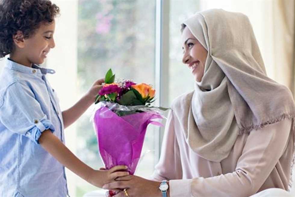 موعد عيد الأم في مصر