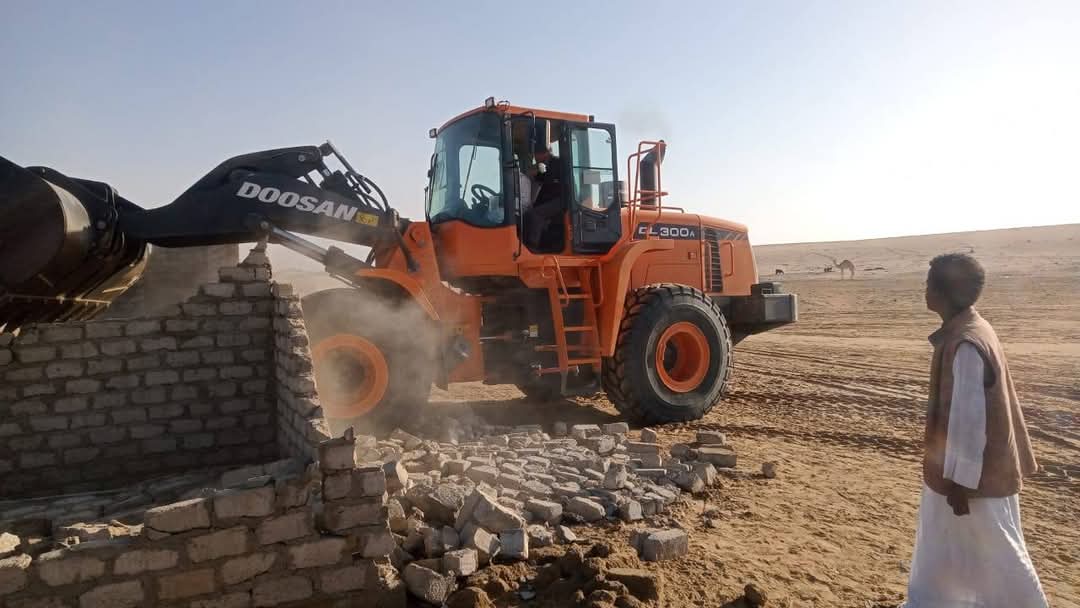 إزالة التعديات بحلايب 