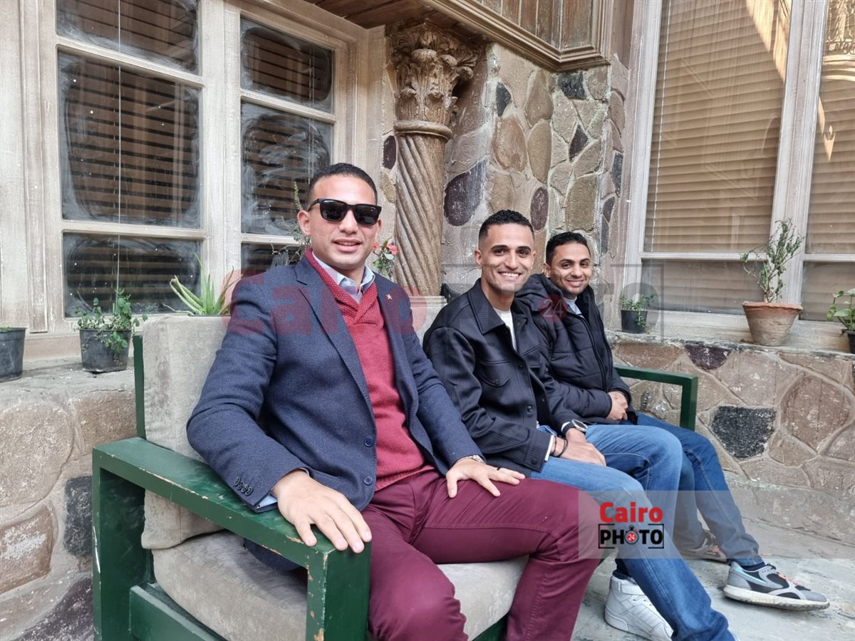 أبناء دور الأيتام