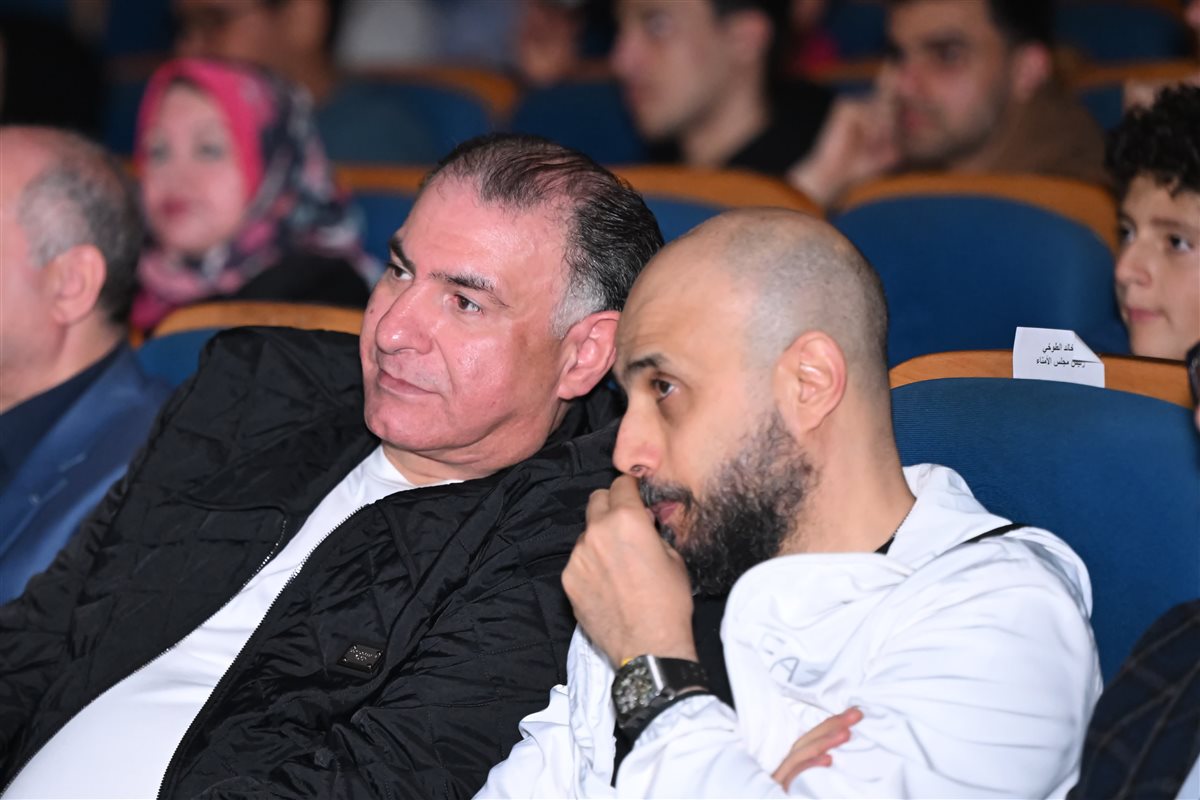 أحمد العمرى يُضيء مسرح أوبرا جامعة مصر للعلوم والتكنولوجيا بليلة روحانية استثنائية