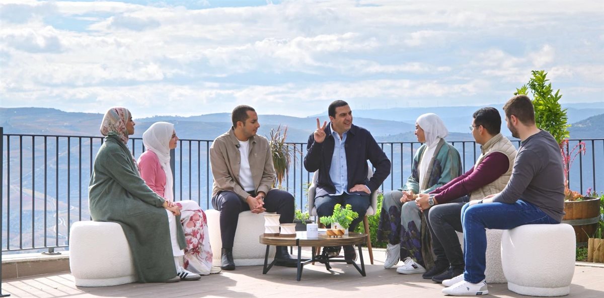 جانب من الحلقة