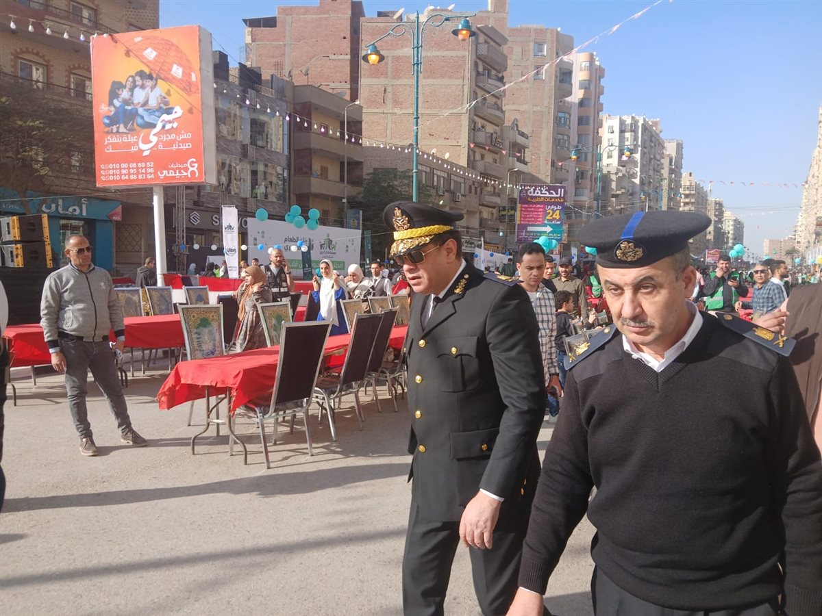 اللؤاء أحمد عزت