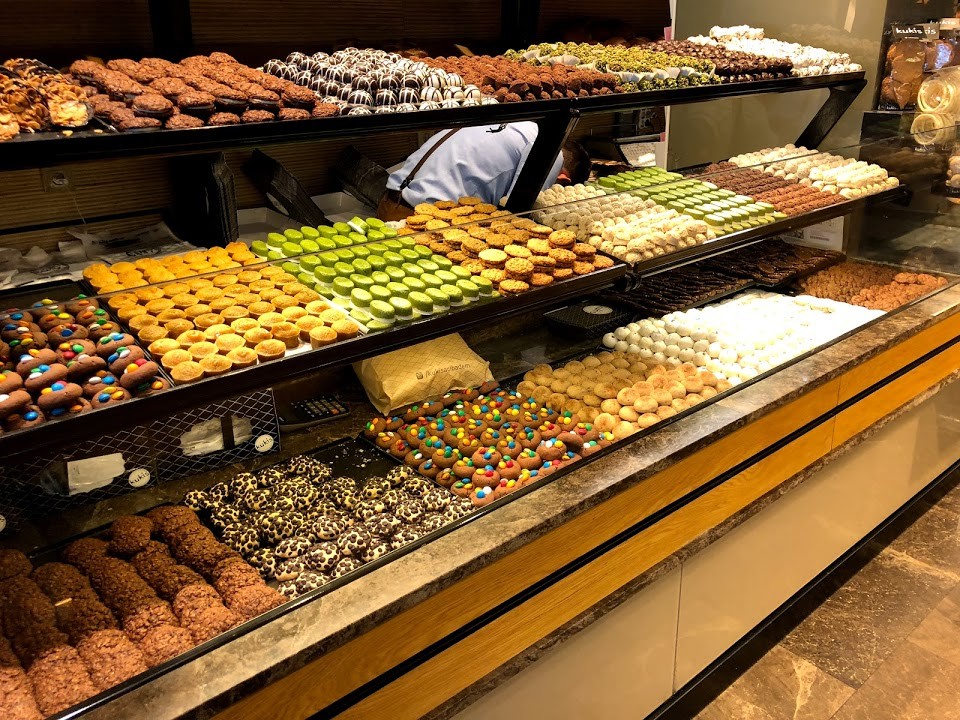 أسعار حلاوة المولد 2025 في أشهر المحلات