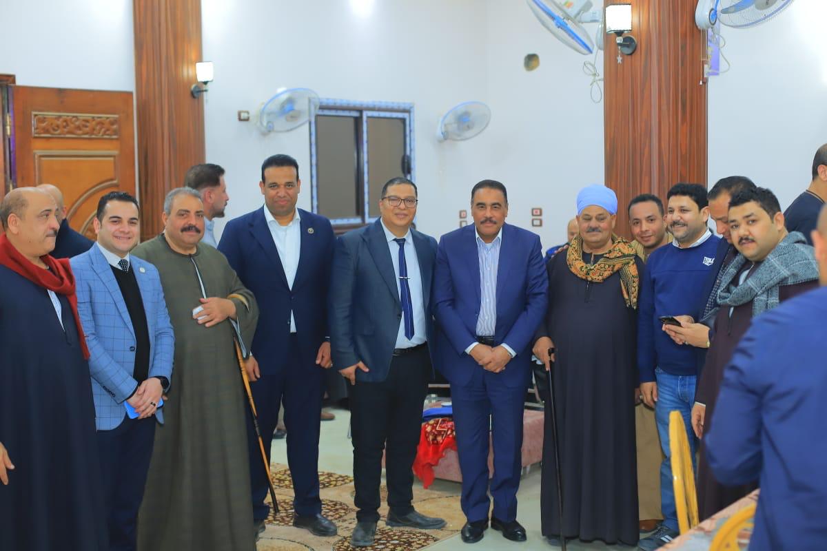 قصر كمال حسن علي يستضيف رموز الدولة في إفطار رمضاني (5)