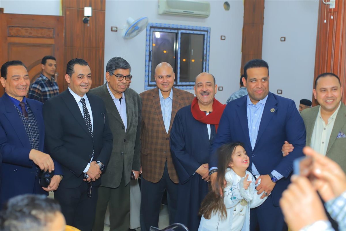 قصر كمال حسن علي يستضيف رموز الدولة في إفطار رمضاني (9)