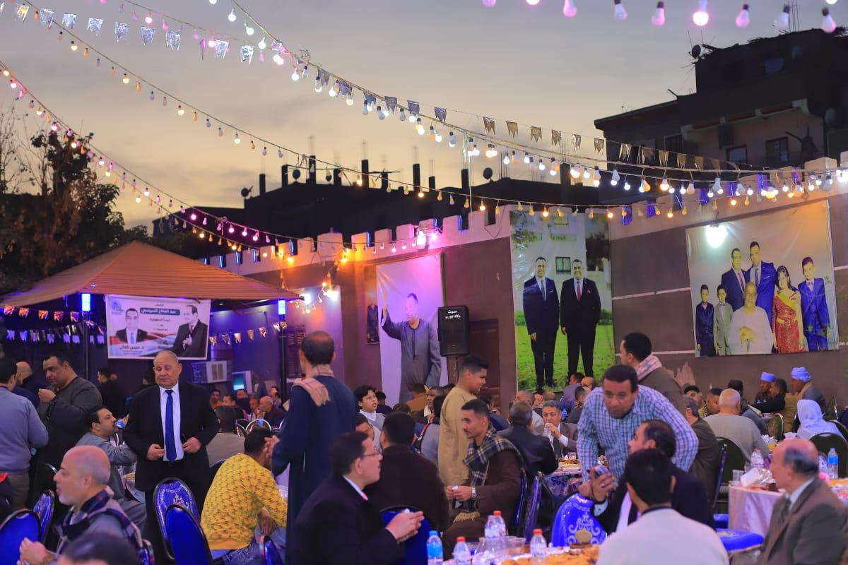 قصر كمال حسن علي يستضيف رموز الدولة في إفطار رمضاني (13)