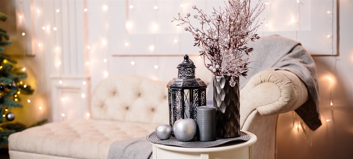 تنظيف غرفة استقبال الضيوف