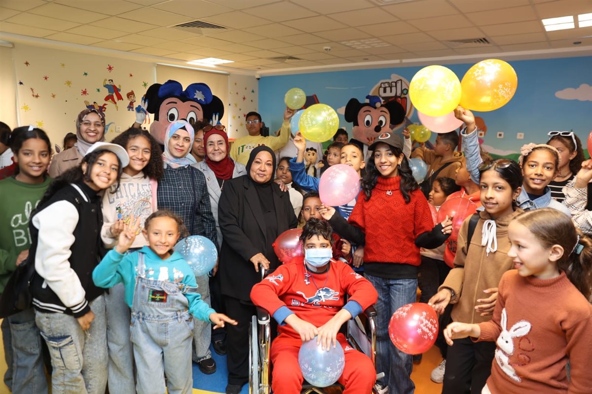 جبر الخواطر مع متحدي السرطان بالأقصر