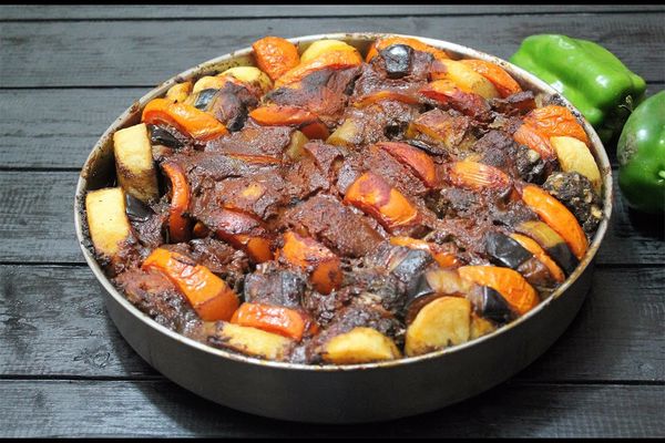 طريقة عمل صينية خضار بالفرن