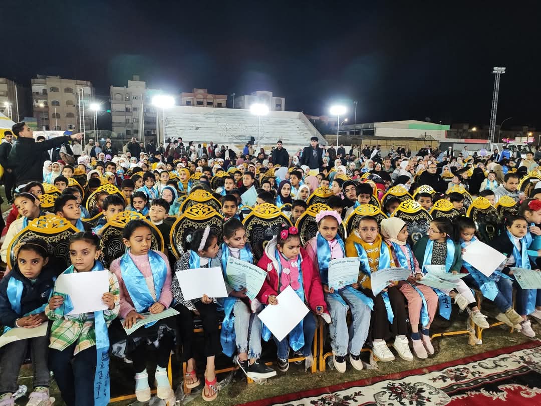 7 رحلات عمرة جوائز حفظة القرآن الكريم بنادي النجوم في المنوفية 