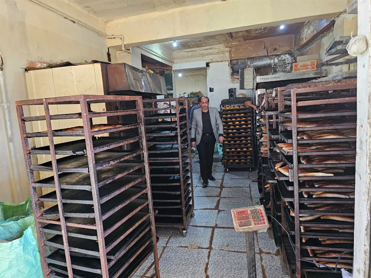 انتظام صرف السلع التموينية بالأقصر