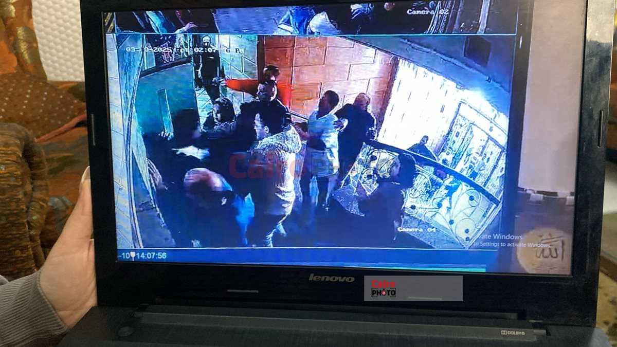 811d1f50-6bba-424c-98ca-876f2c3679f7