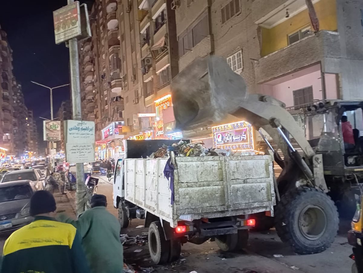 رفع 2000 طن مخلفات بمعدات وفرق هيئة النظافة في أسبوع