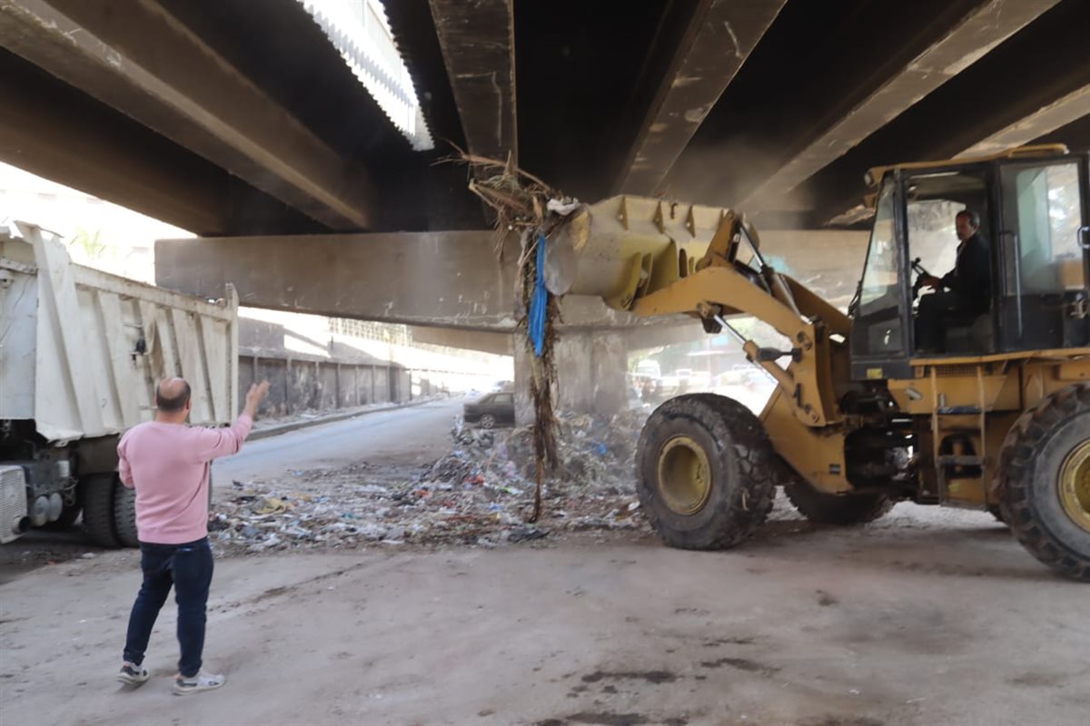 رفع 2000 طن مخلفات بمعدات وفرق هيئة النظافة في أسبوع