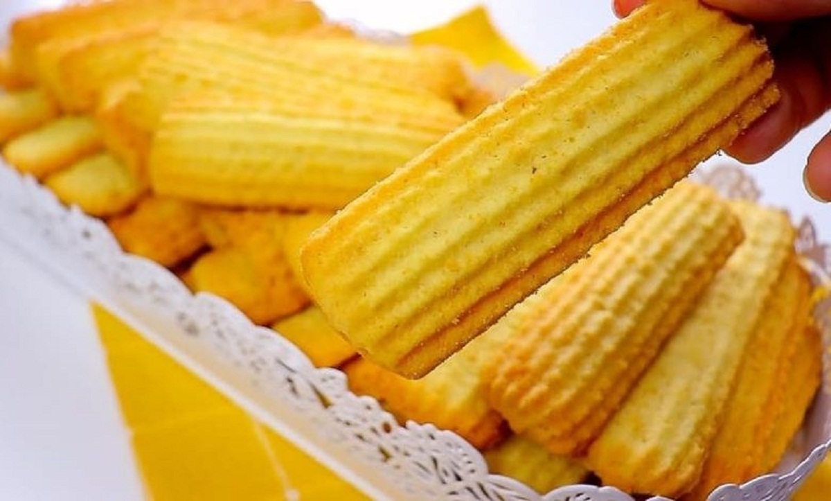 مقادير عمل بسكويت النشادر للشيف حسن