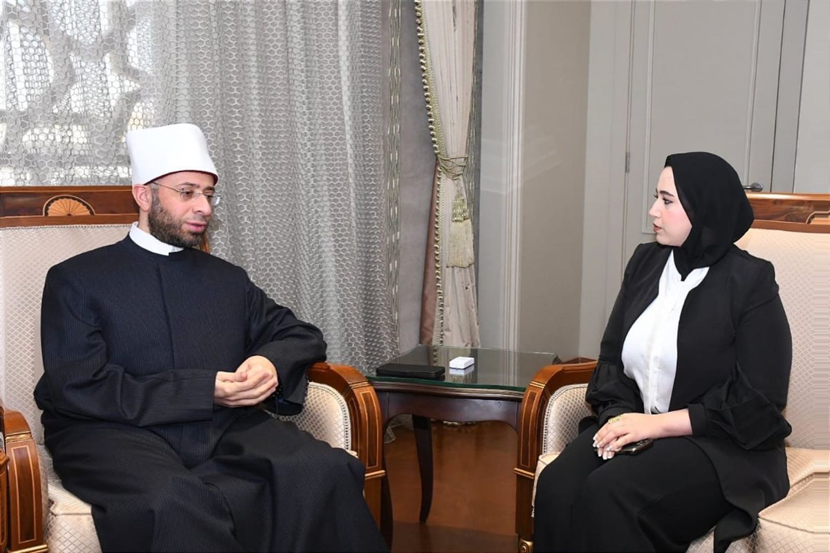 جانب من حوار وزير الأوقاف