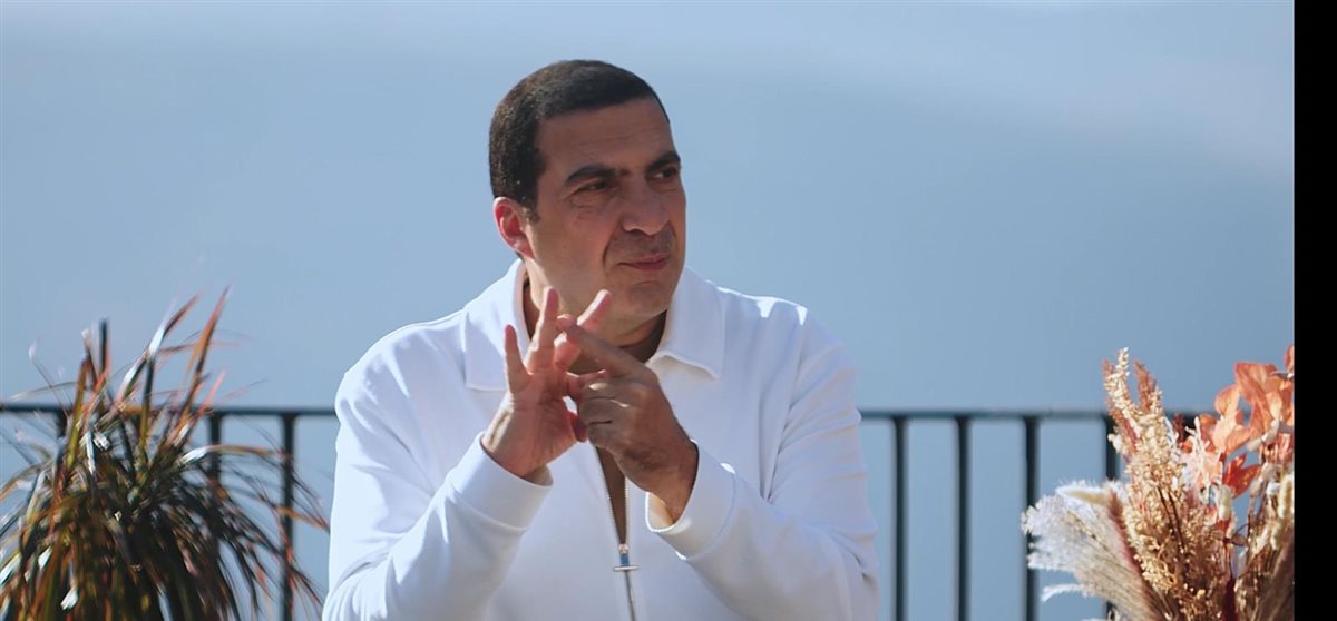 الدكتور عمرو خالد الداعية الإسلامي