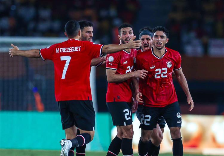 القنوات المجانية والمشفرة الناقلة لمشاهدة مباراة منتخب مصر ضد سيراليون بث مباشر الآن في تصفيات كأس العالم&nbsp;
