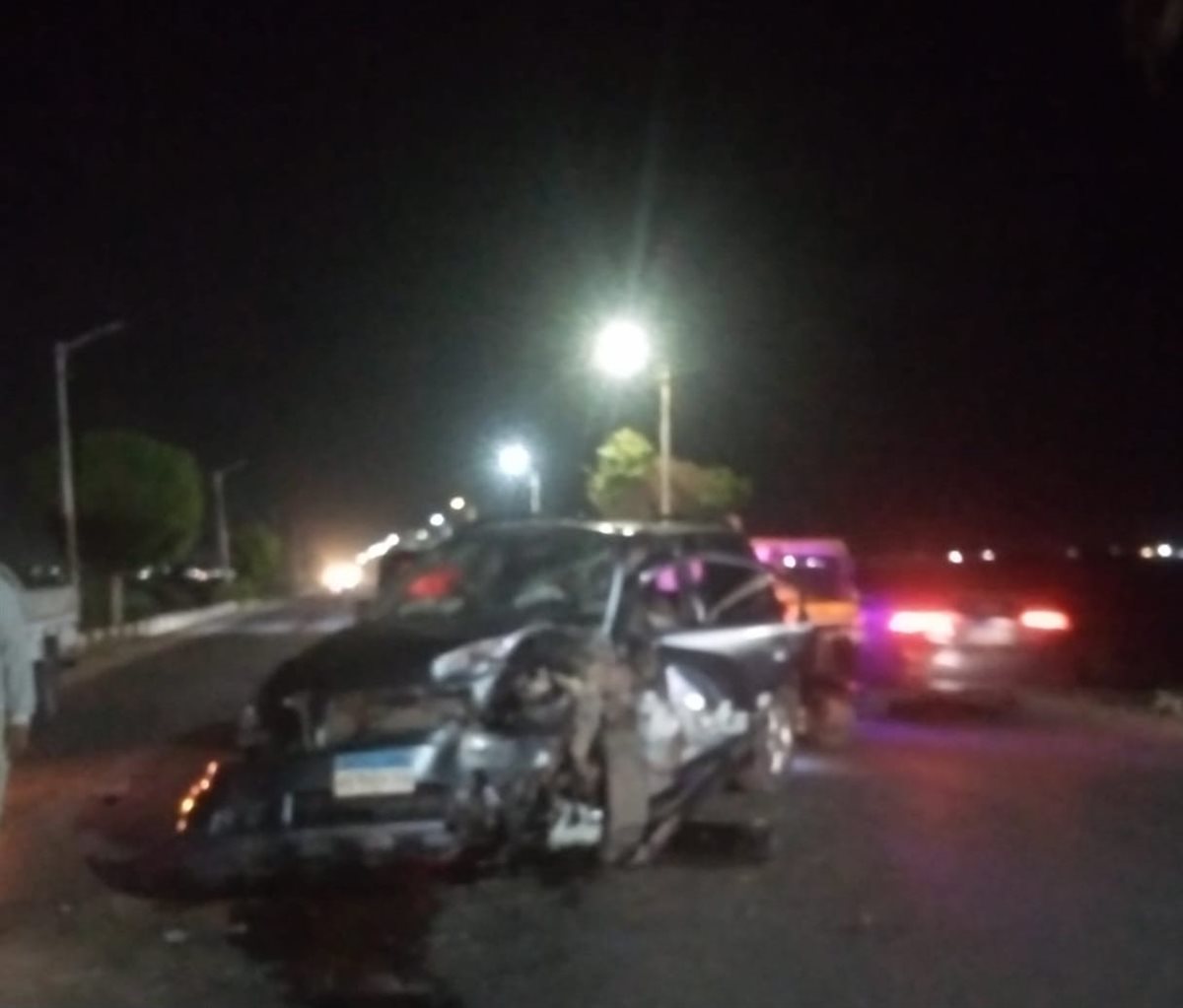 حادث تصادم بين سيارتي ملاكي