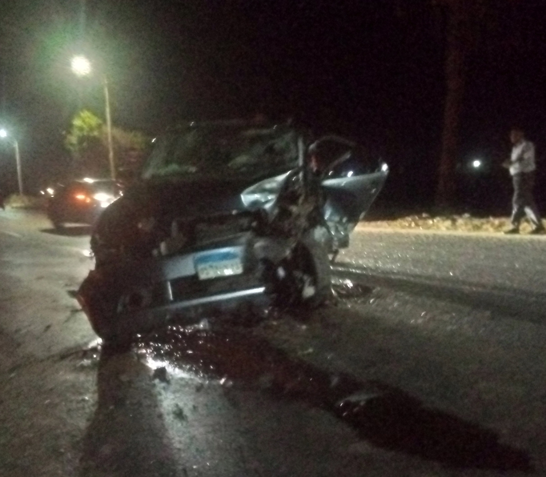 حادث تصادم بين سيارتي ملاكي