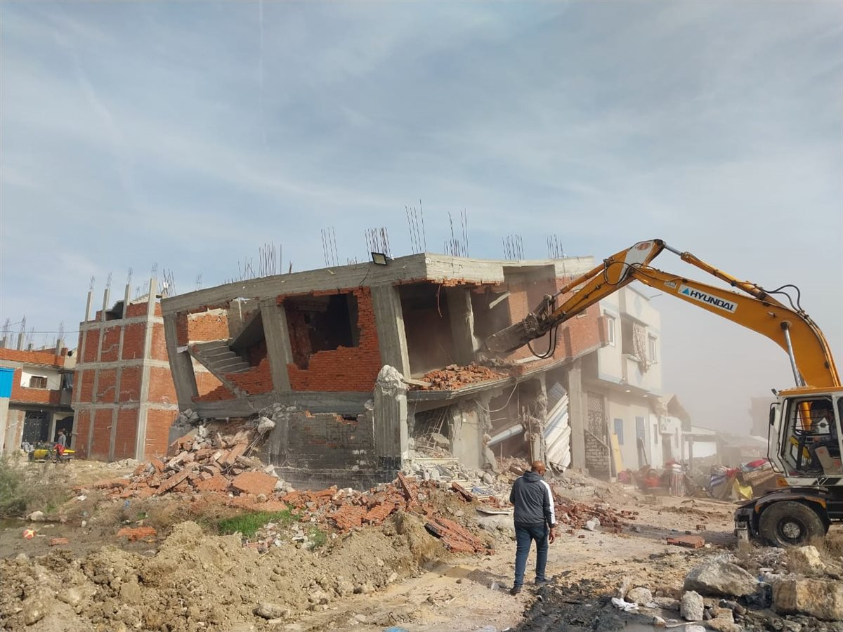 إزالة عقارات مخالفة