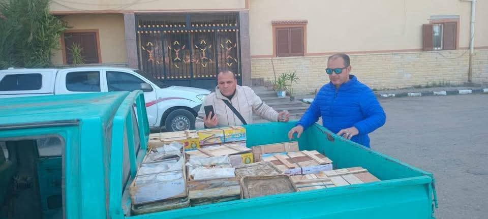 ضبط كميات من الرنجة بكفر الشيخ