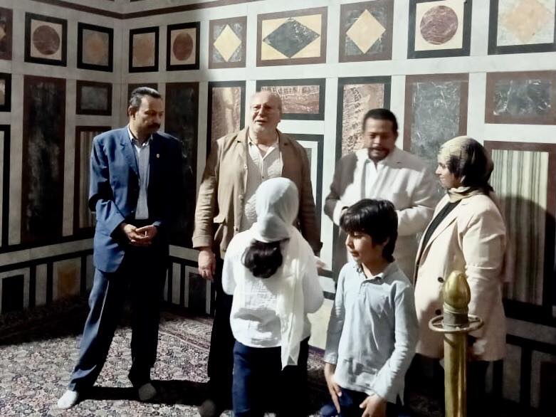  الملك أحمد فؤاد الثانى يزور قبر أبيه وعائلته بمسجد الرفاعى