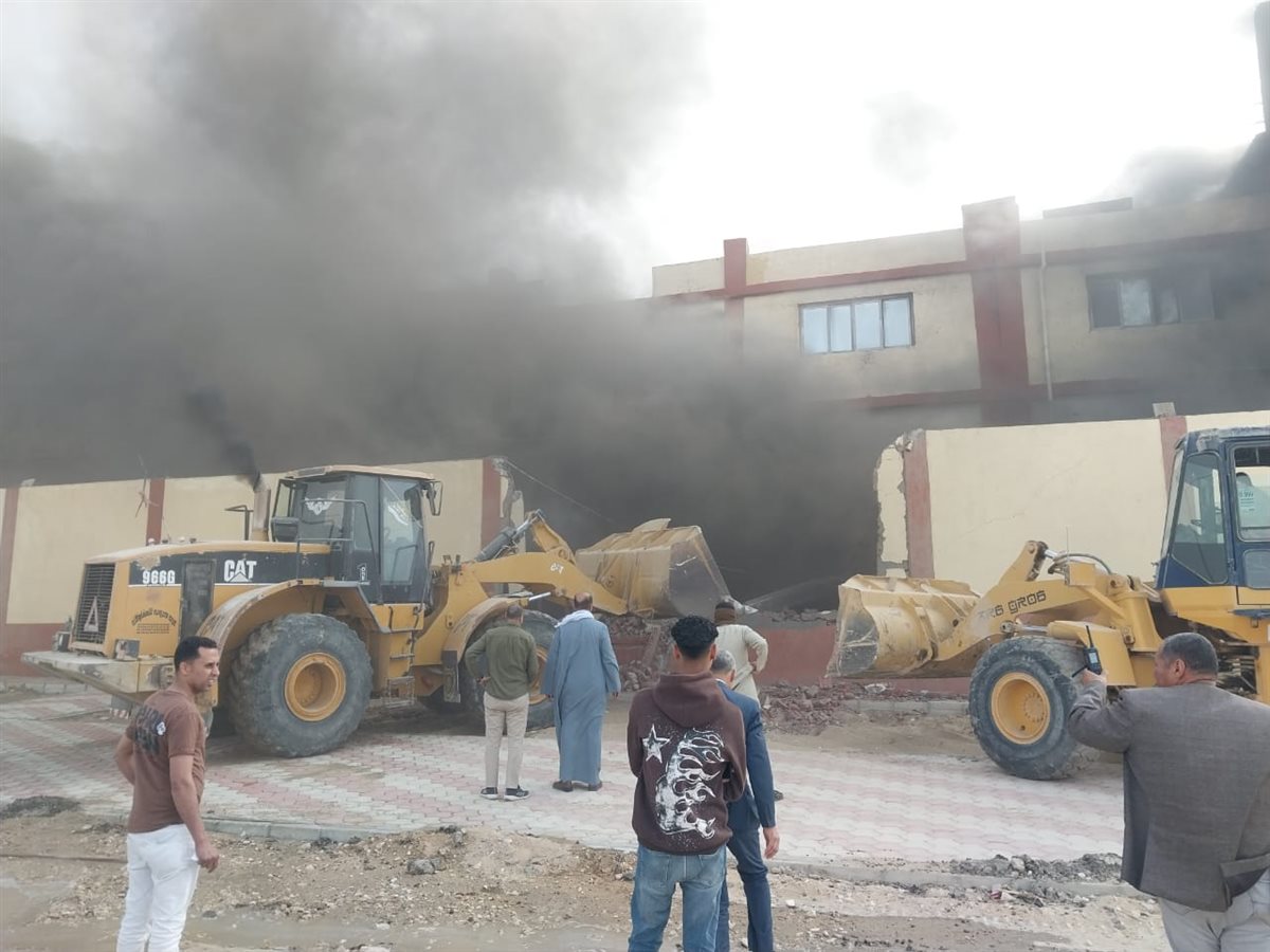 حريق مصنع نجف