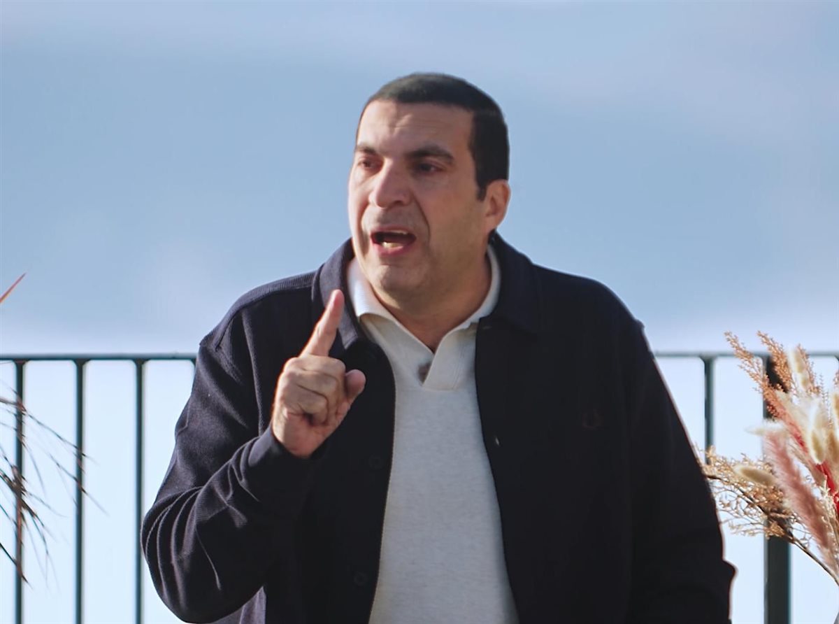  الدكتور عمرو خالد الداعية الإسلامي