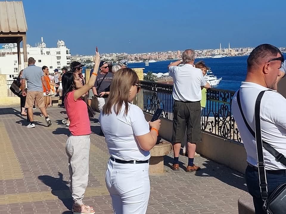 جولات السائحين بكورنيش فلفلة