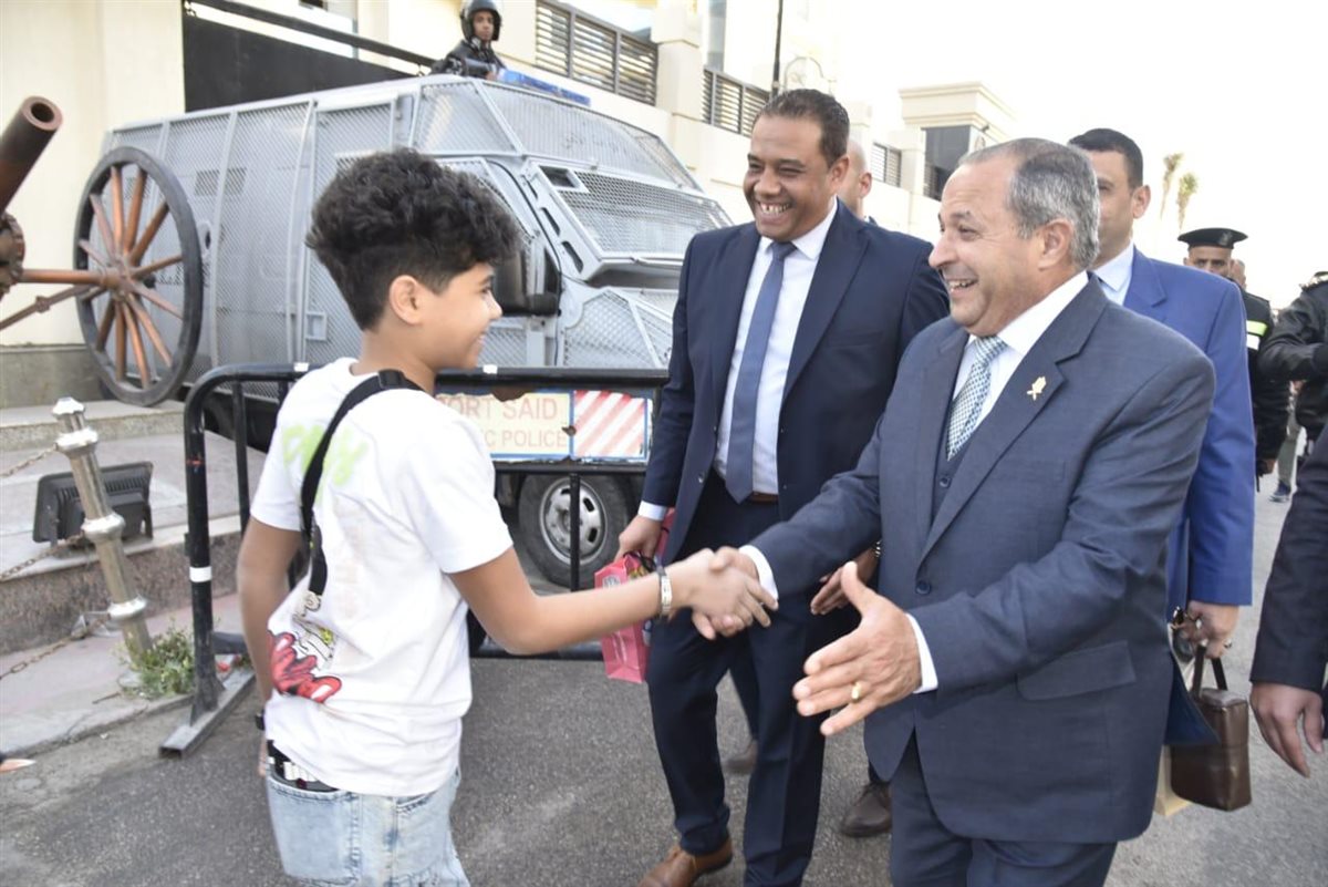 محافظ بورسعيد 