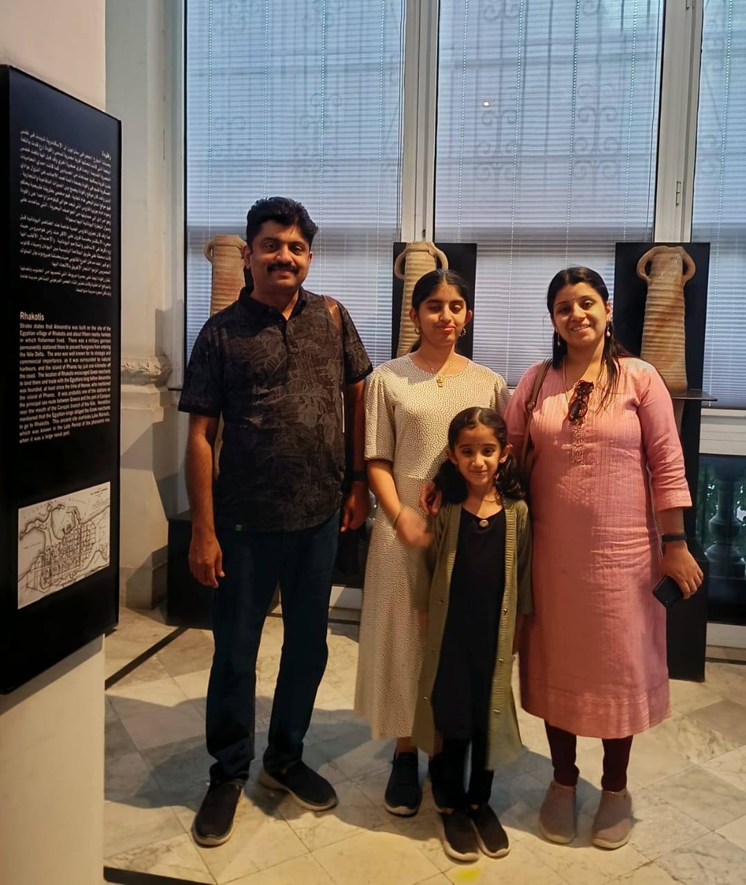  السائحين في متحف الإسكندرية القومي