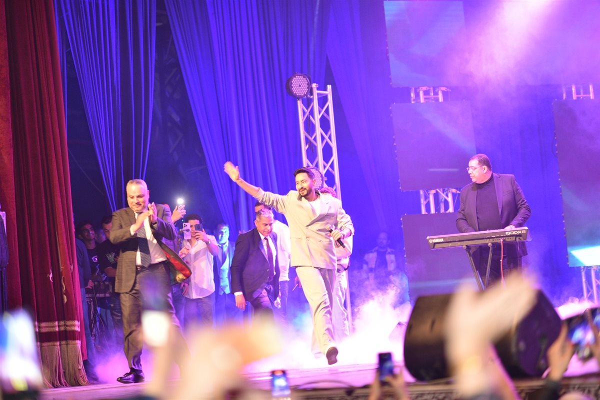 لقطات من حفل حمادة هلال