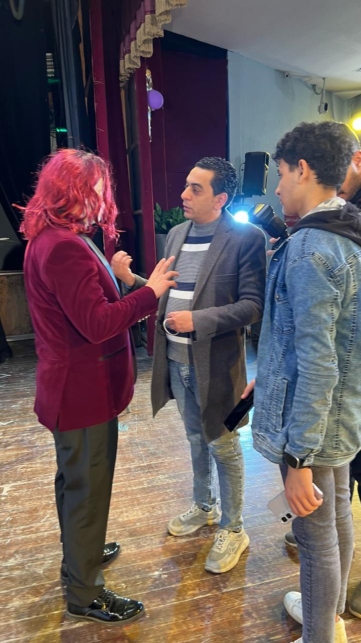 كواليس استعداد وائل عوني ومها أحمد لمسرحية مملكة الحواديت في العتبة