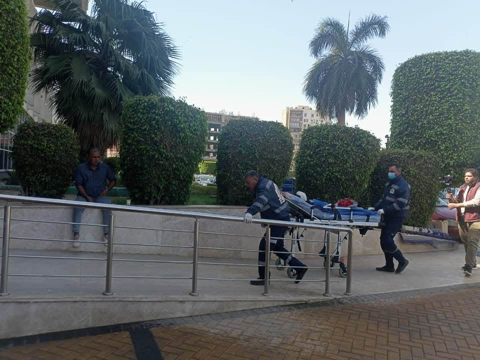 وصول إيمان ضحية رشق الحجارة على قطار بالمنوفية إلى معهد ناصر 