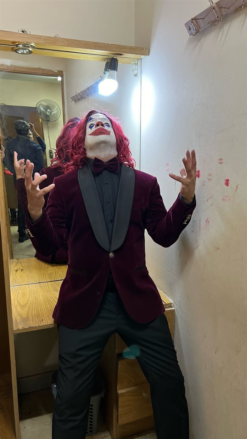 كواليس استعداد وائل عوني ومها أحمد لمسرحية مملكة الحواديت في العتبة