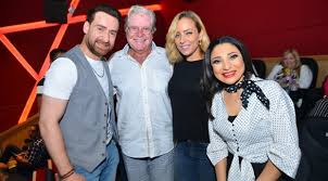 صور زوجة الفنان نضال الشافعي 