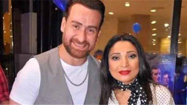 الفنان نضال الشافعي وزوجته 