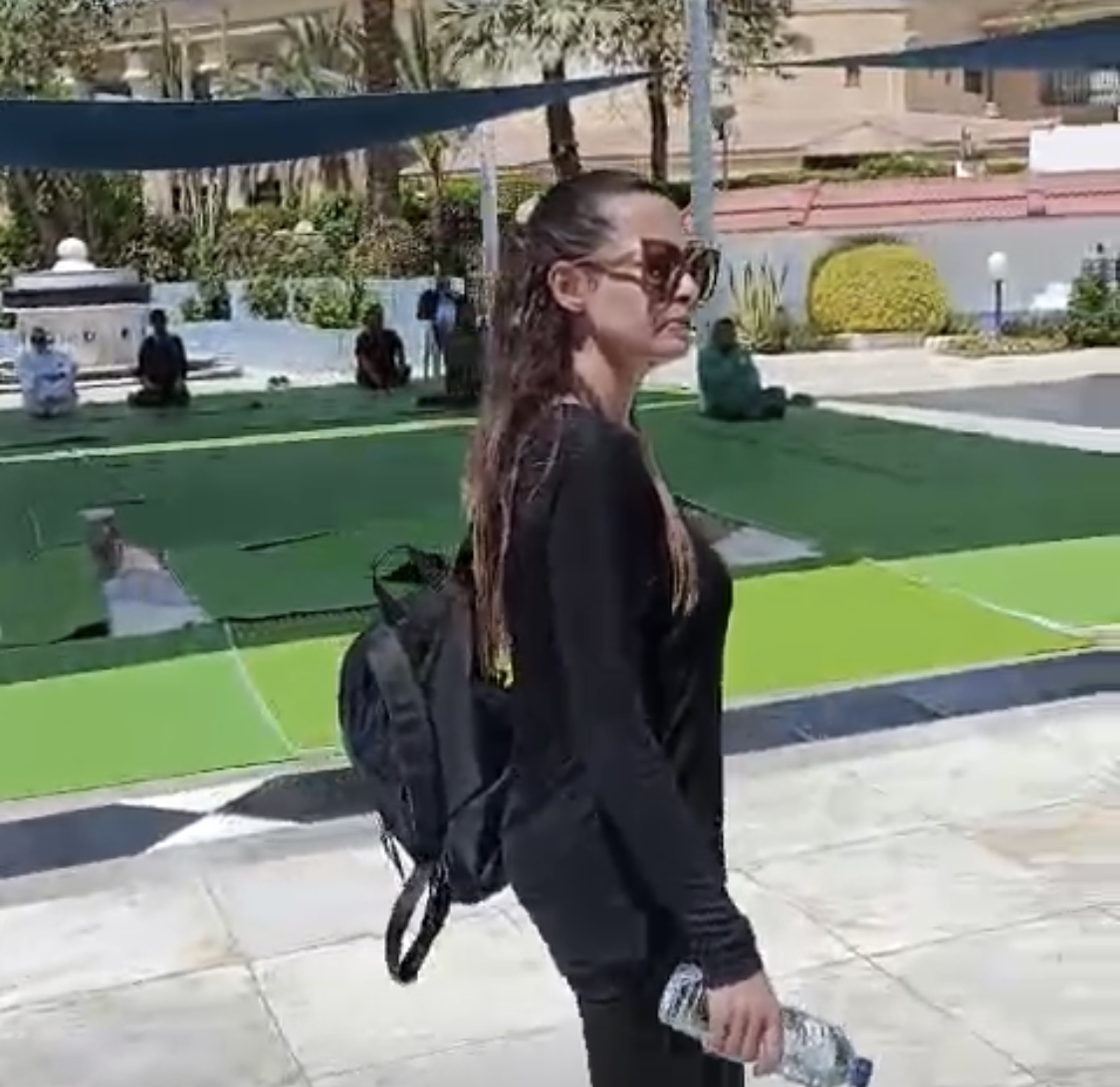 نجوم الفن في عزاء زوجة نضال الشافعي&nbsp;