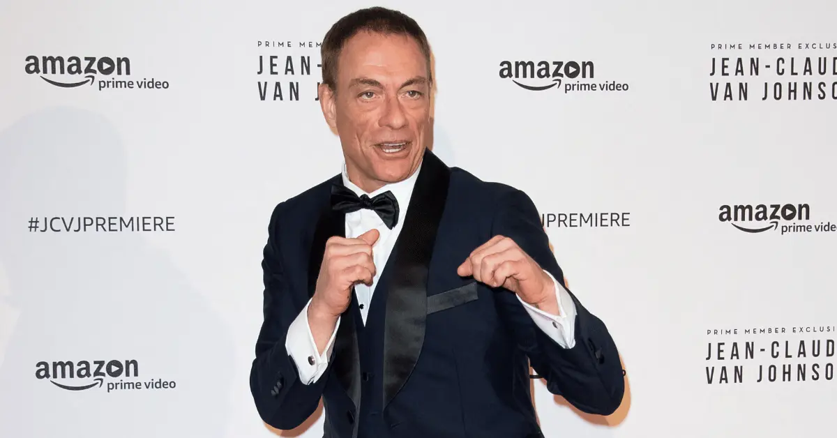 الممثل جان كلود فان دام يواجه معركة قانونية بعد اتهامه بارتكاب أفعال فاضحة
