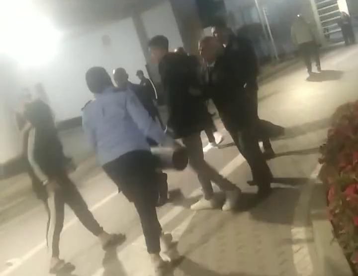 محاولة اعتداء فتاة أمن على أحد المرضى بمجمع السويس الطبي