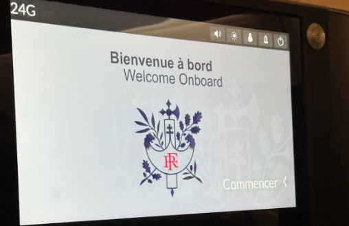 فرح الديباني تنشر صورا من مشاركتها مع الوفد الرسمي الفرنسي لـ مصر