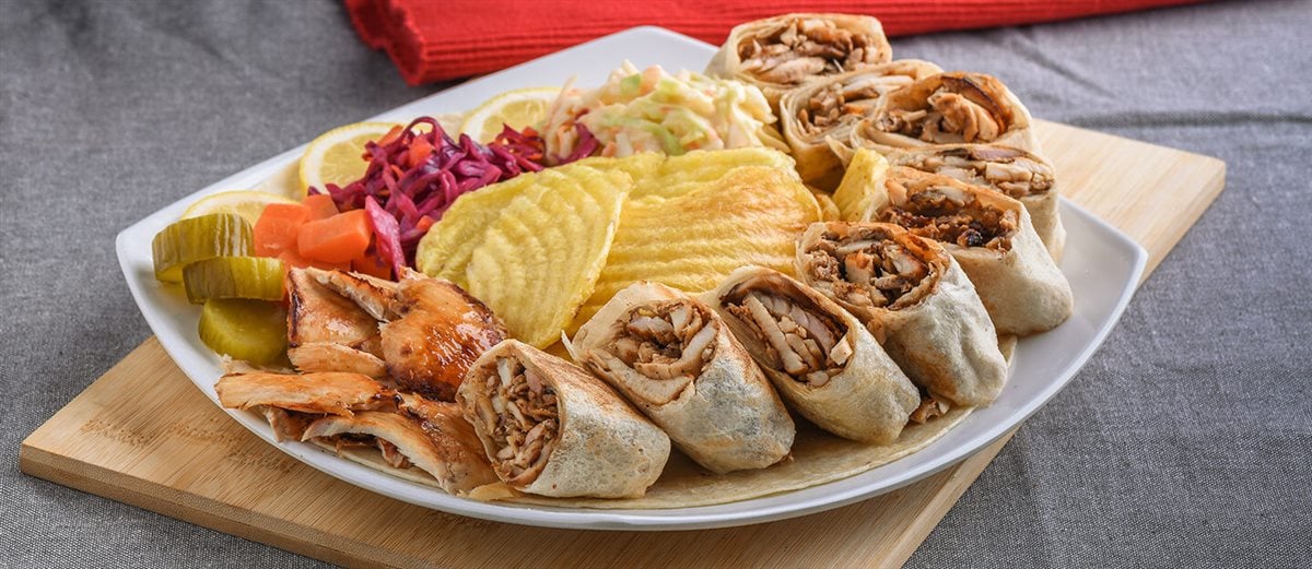 خطوة بخطوة.. طريقة عمل شاورما الفراخ زي المحلات