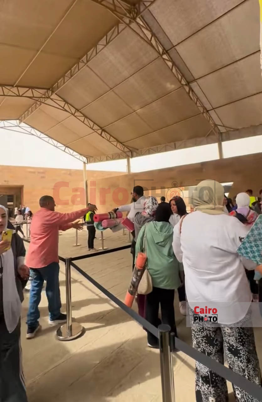 منطقة أهرامات الجيزة بعد التشغيل التجريبي 