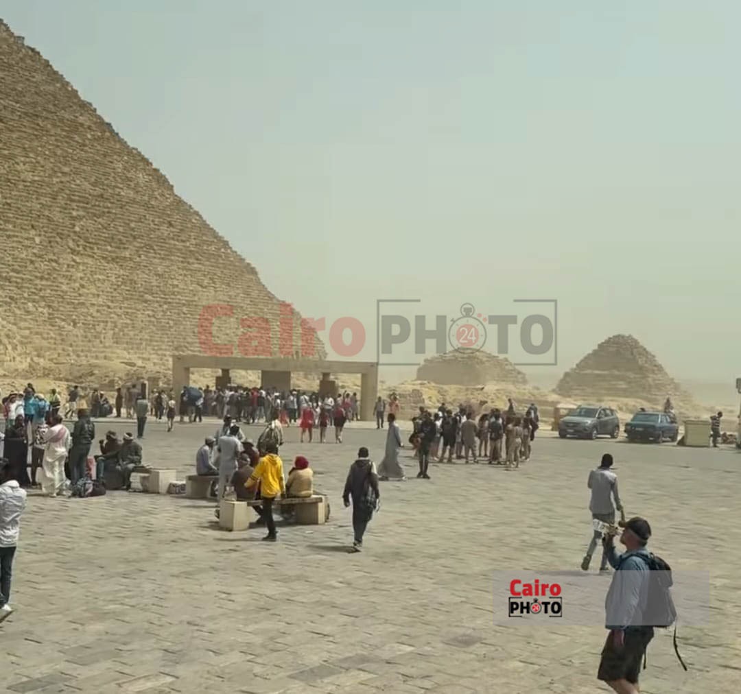 منطقة أهرامات الجيزة بعد التشغيل التجريبي 