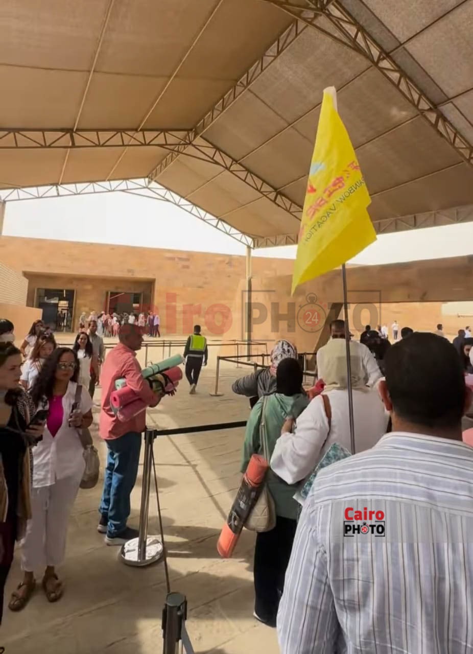 منطقة أهرامات الجيزة بعد التشغيل التجريبي 