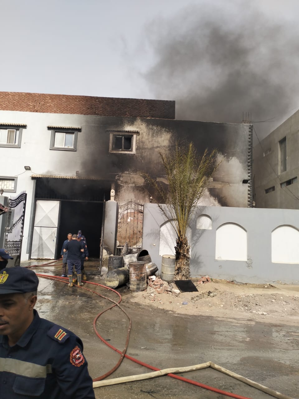 حريق مصنع بالشرقية 